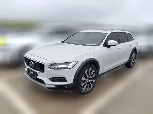 Volvo V90 2024