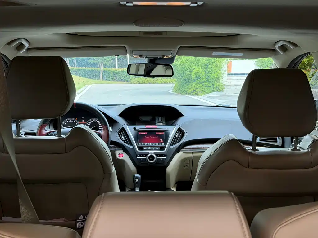 Acura MDX 2015 — фото 17
