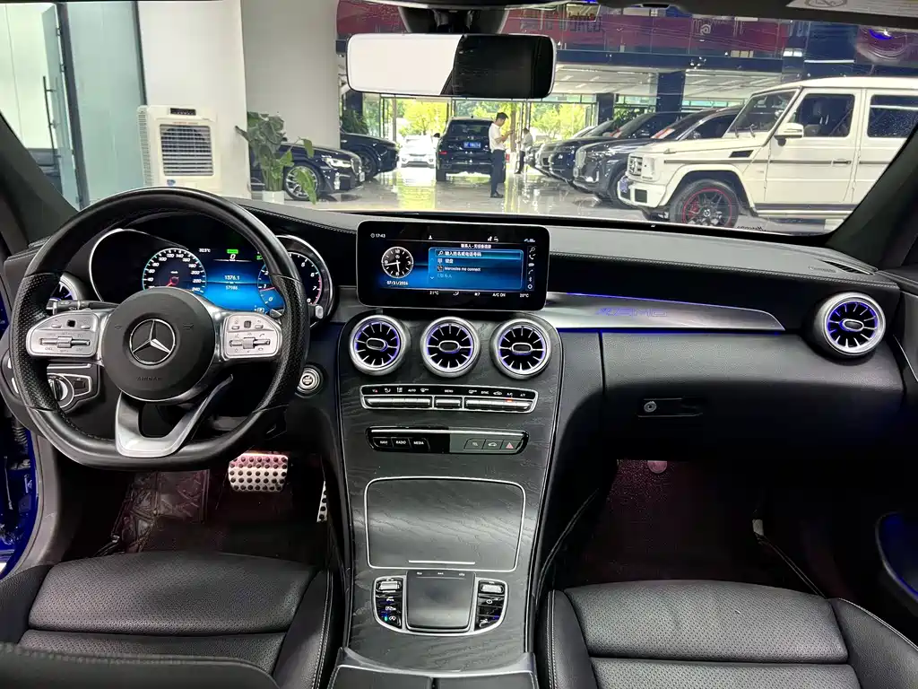 Mercedes-Benz C-Class 2022 — фото 4