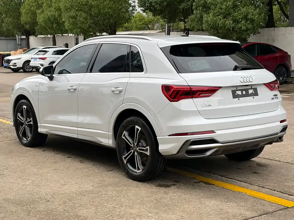 Audi Q3 2022