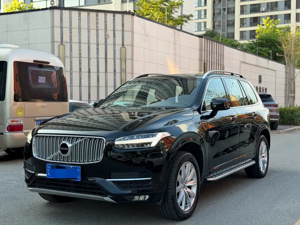 Volvo XC90 2017