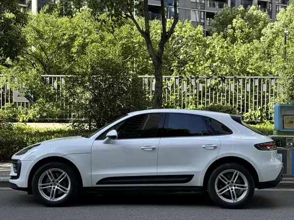 Porsche Macan 2023