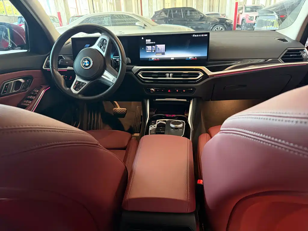 BMW i3 2022 — фото 9