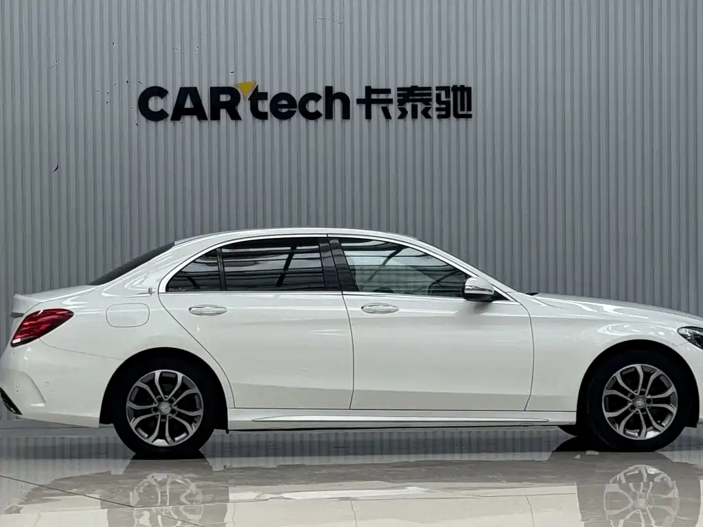 Mercedes-Benz C-Class 2016