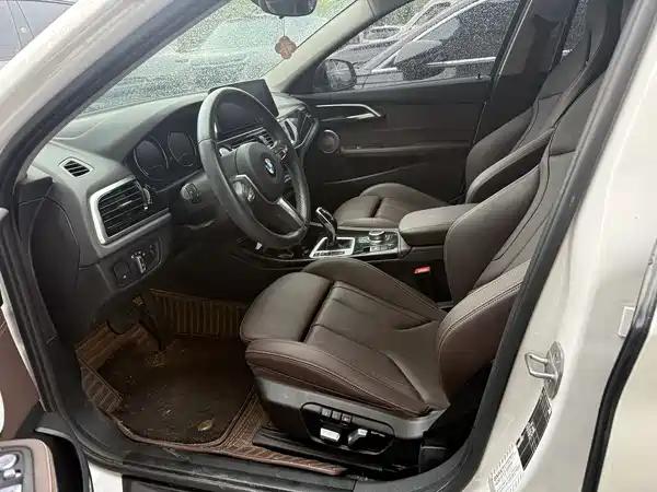 BMW 1 Series 2023
