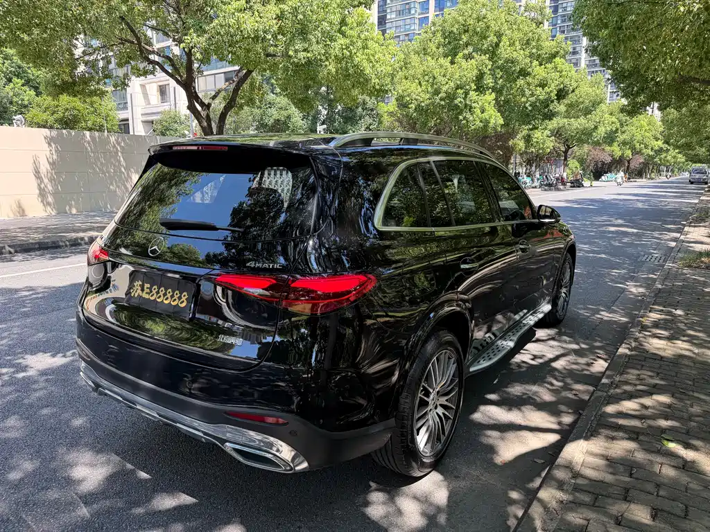 Mercedes-Benz GLC 2023 — фото 22