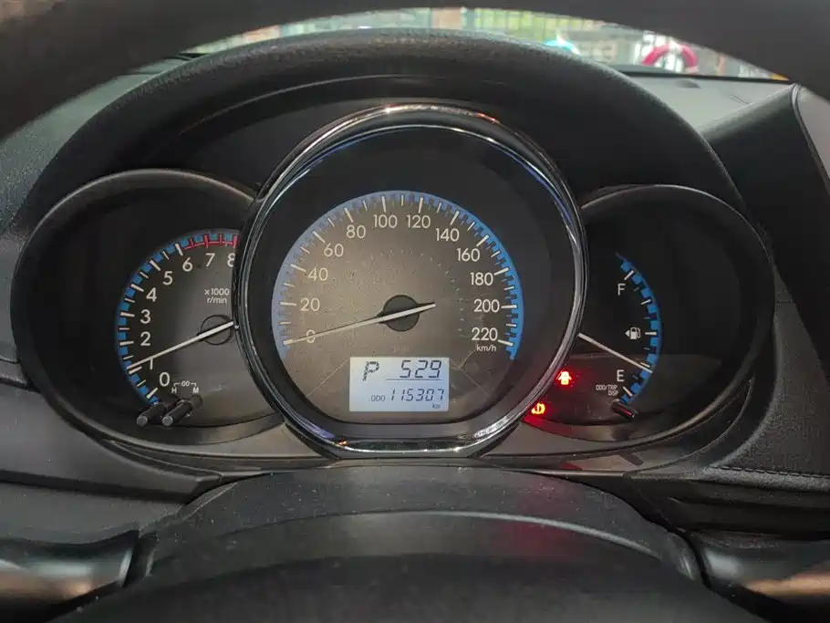 Toyota Vios FS 2017 — фото 14