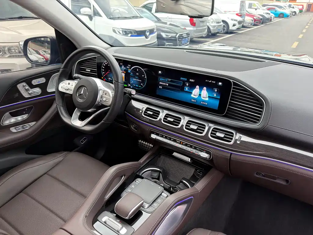 Mercedes-Benz GLS 2024 — фото 13