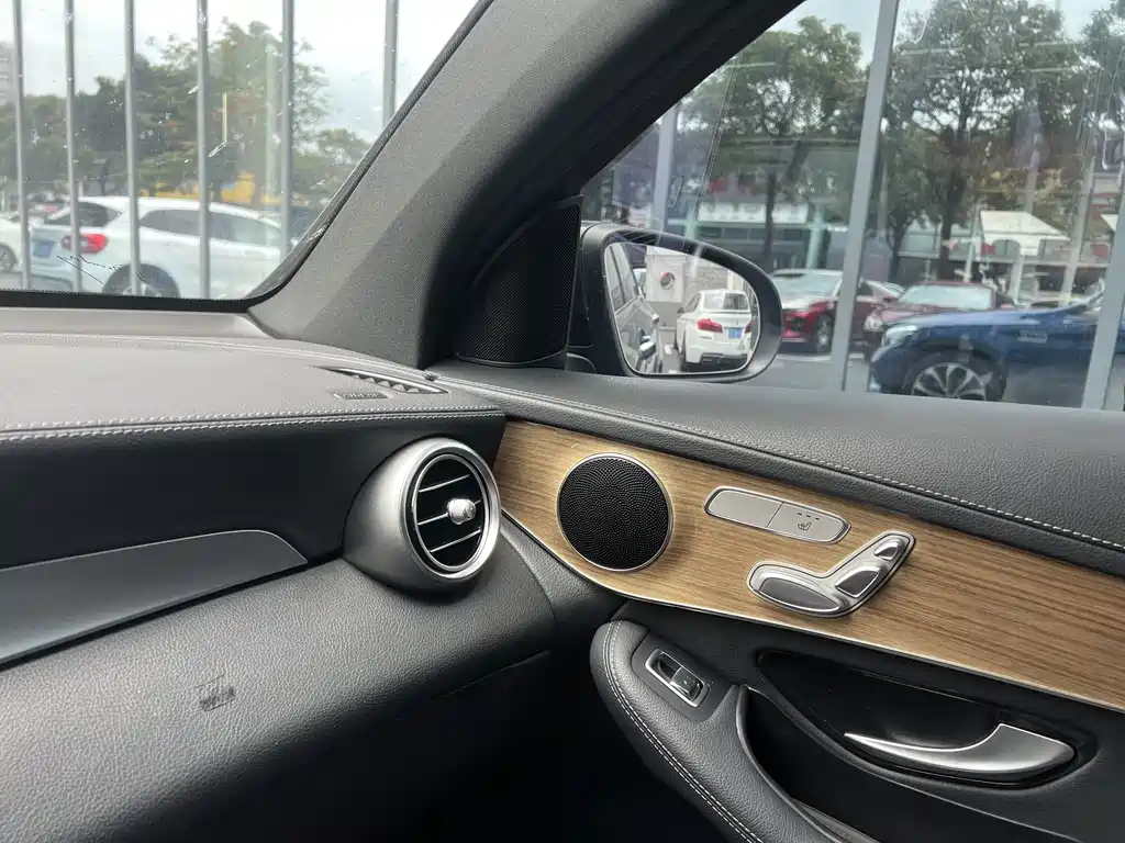 Mercedes-Benz GLC Coupe 2019 — фото 13