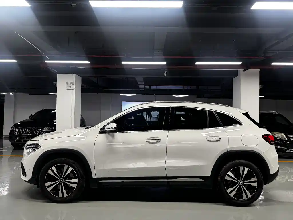 Mercedes-Benz GLA 2022