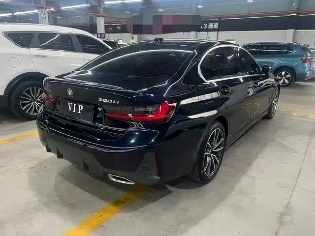 BMW 3 Series 2023