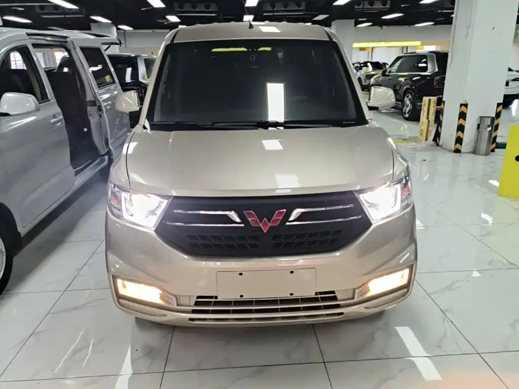 Wuling Hongguang V 2024 — фото 3