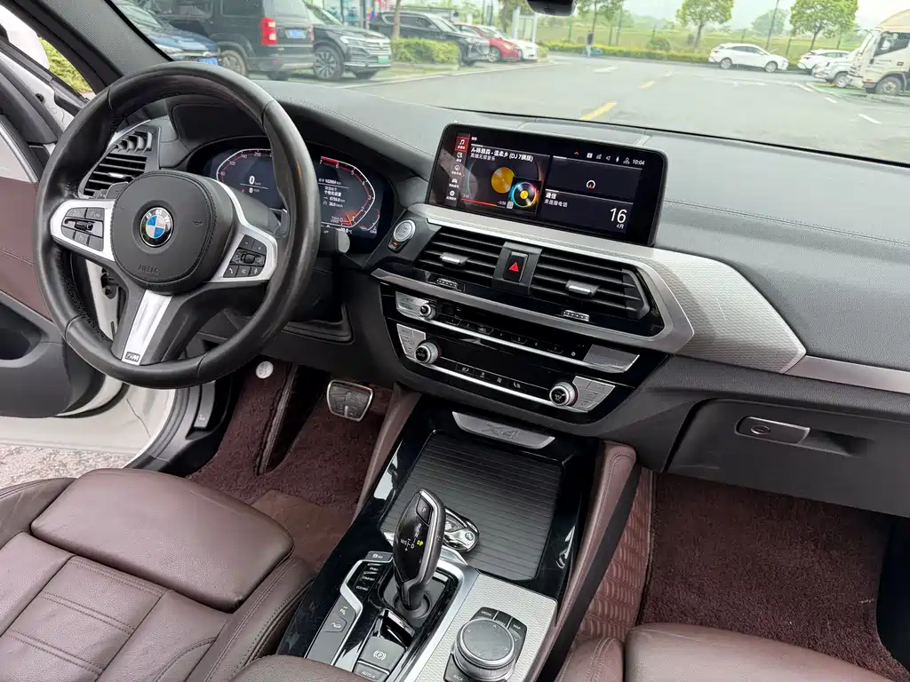 BMW X4 2020 — фото 19