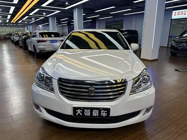 Toyota Crown 2010
