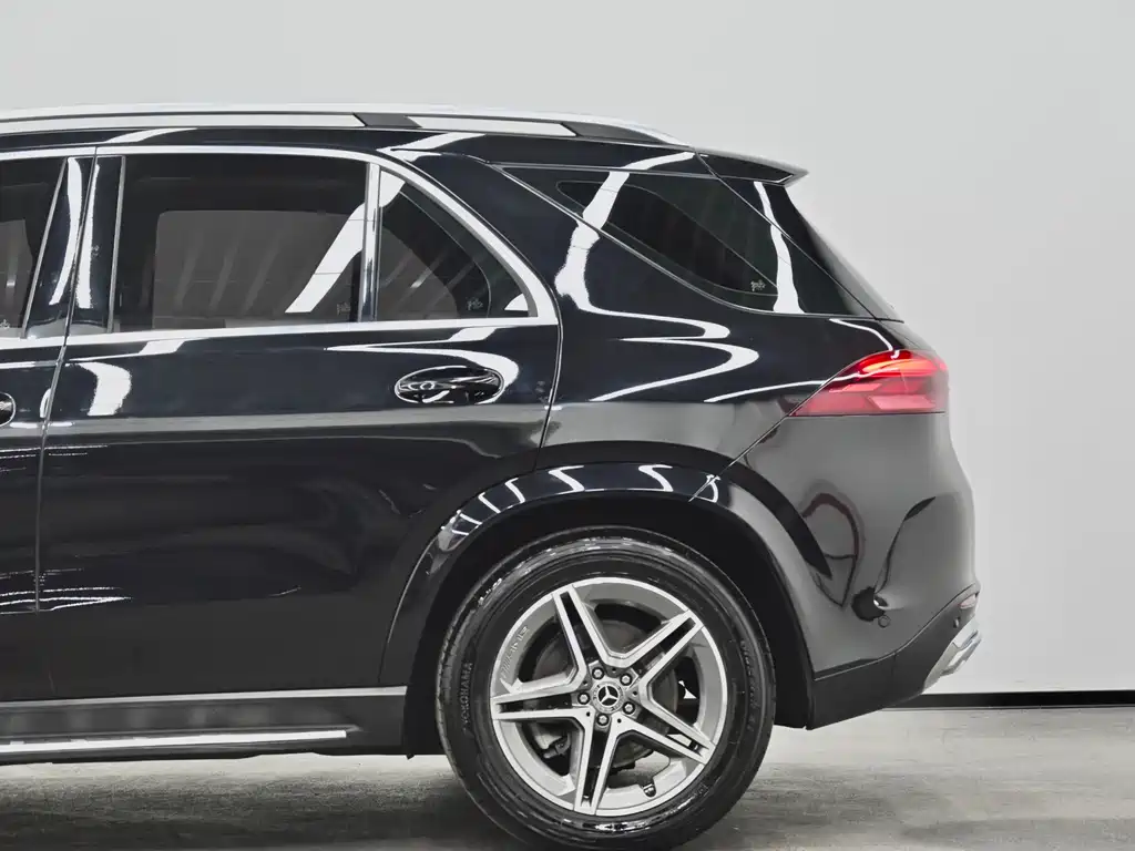 Mercedes-Benz GLE 2023 — фото 23