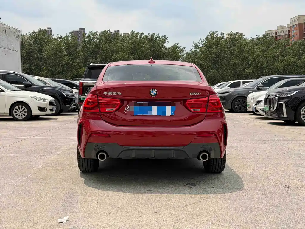 BMW 1 Series 2019