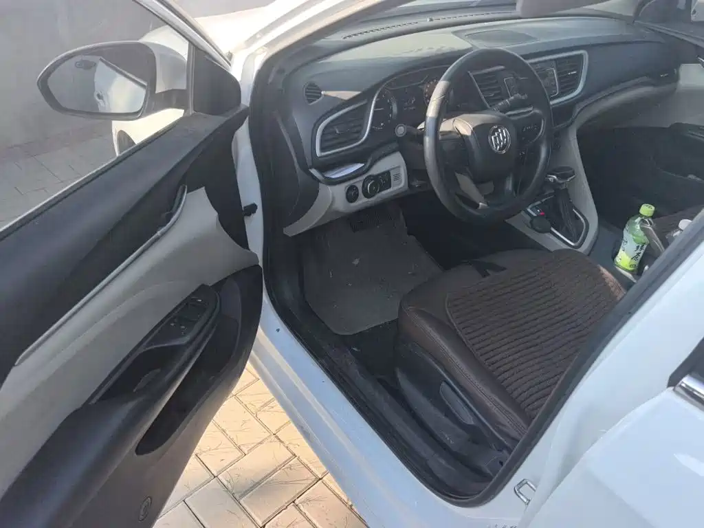 Buick Excelle 2019 — фото 13