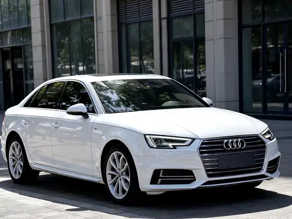 Audi A4L 2018