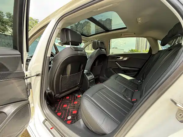 Audi A4L 2022