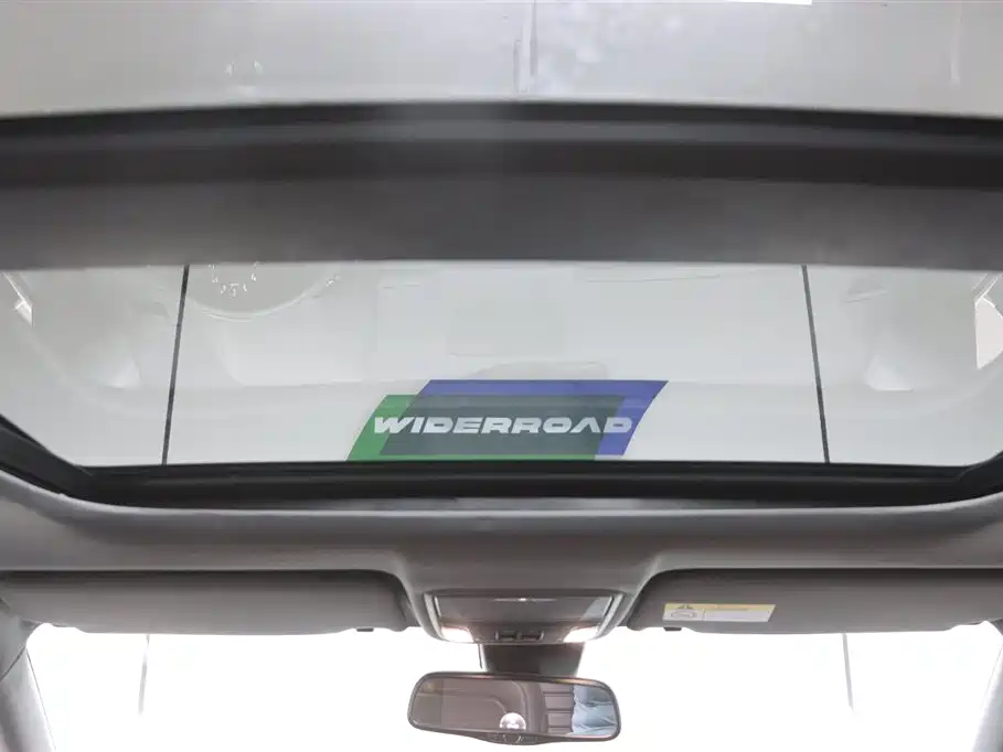 Honda UR-V 2017 — фото 22
