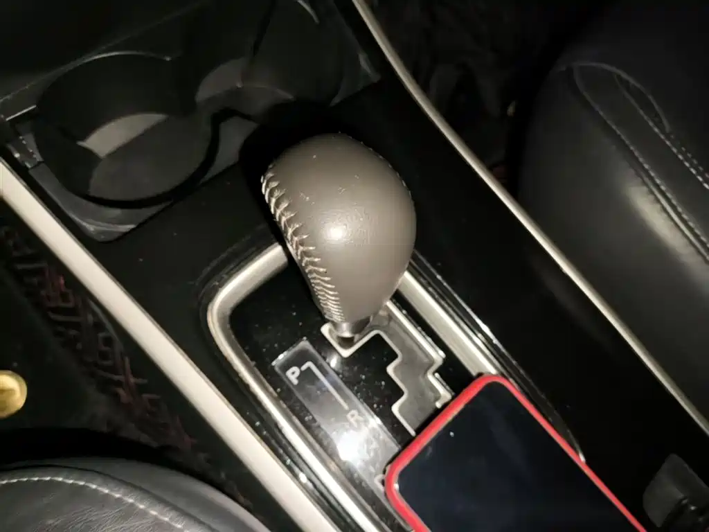 Mitsubishi Outlander 2019 — фото 14