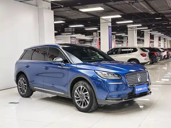 Lincoln Corsair 2020