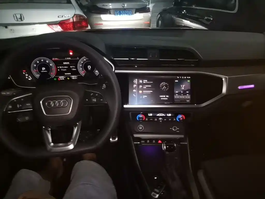Audi Q3 2022 — фото 10