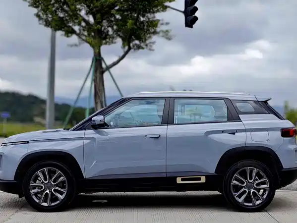 Geely ICON 2022