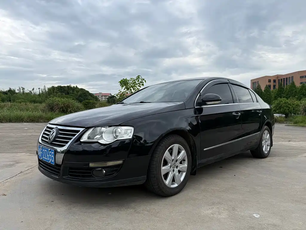 Volkswagen Magotan 2011