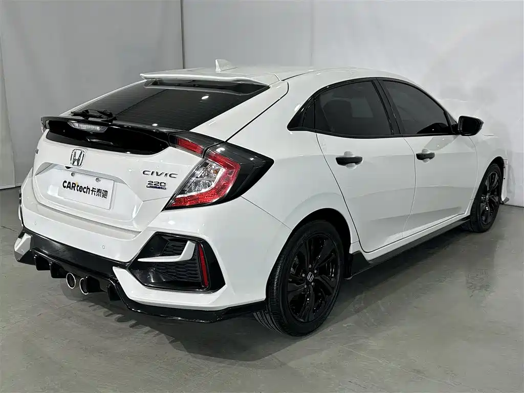 Honda Civic 2022 — фото 16