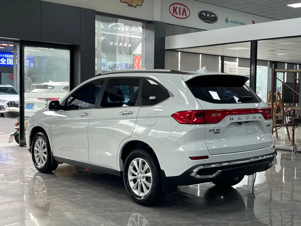 Haval M6 2023 — фото 15