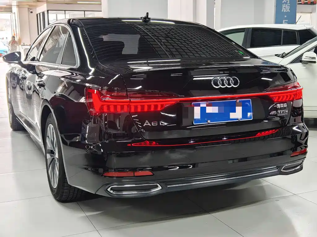 Audi A6L 2020 — фото 4
