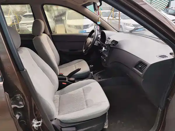 Wuling Hongguang 2017