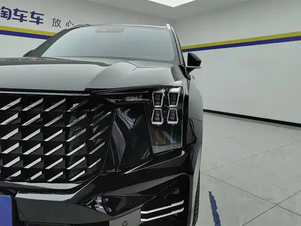 GAC Trumpchi GS8 2025