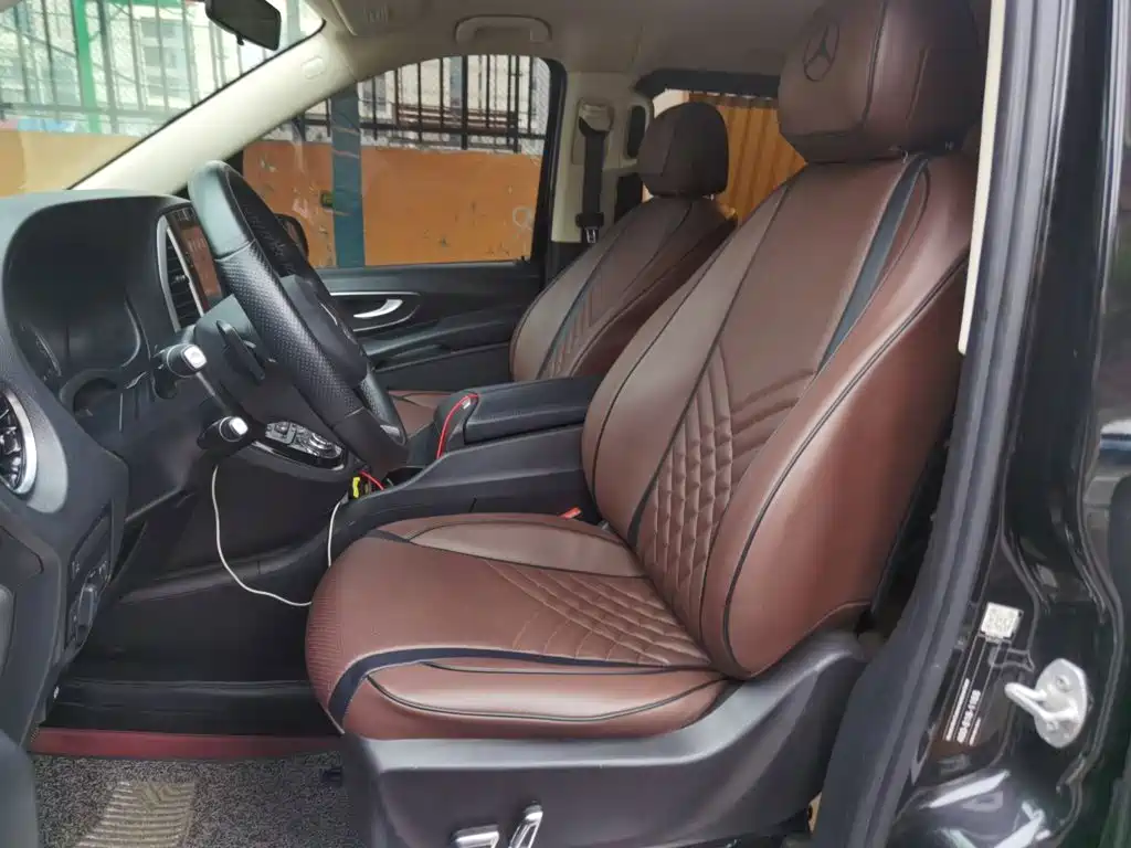 Mercedes-Benz Vito 2022 — фото 16