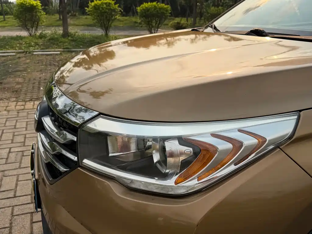 GAC Motor Trumpchi GS4 2015 — фото 20