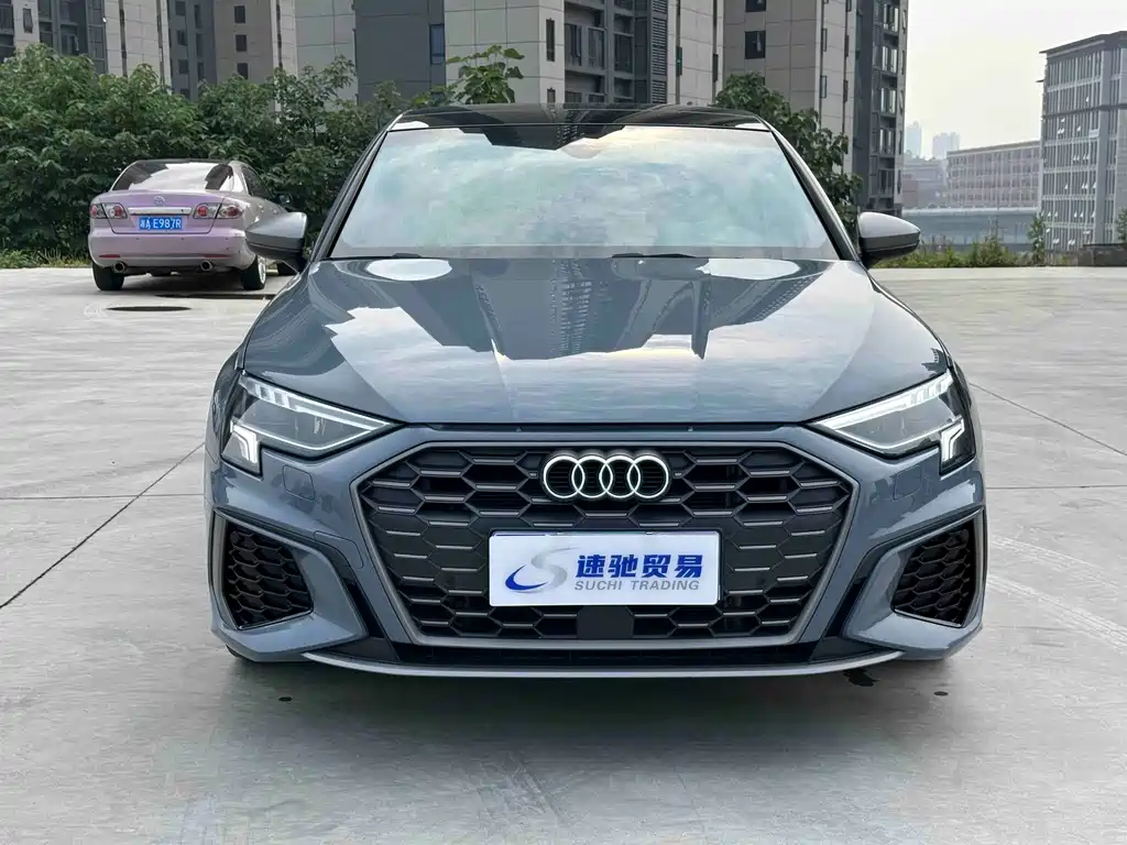 Audi A3 2022 — фото 2