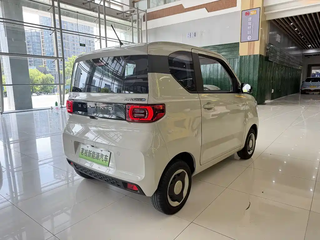 Wuling Hongguang MINIEV 2022