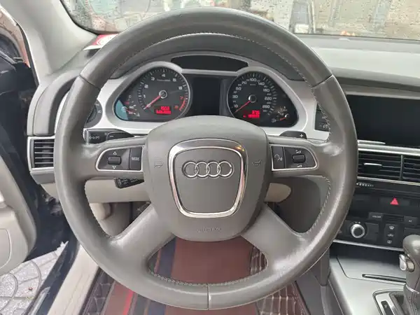 Audi A6L 2010