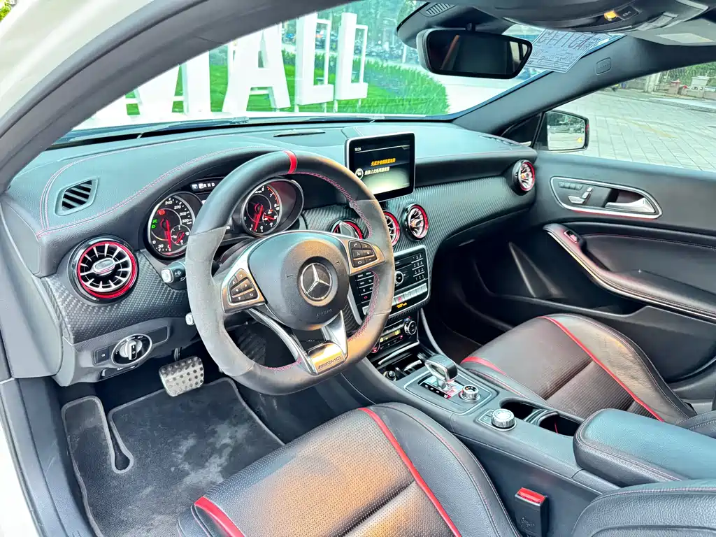 Mercedes-Benz A-Class AMG 2016 — фото 7