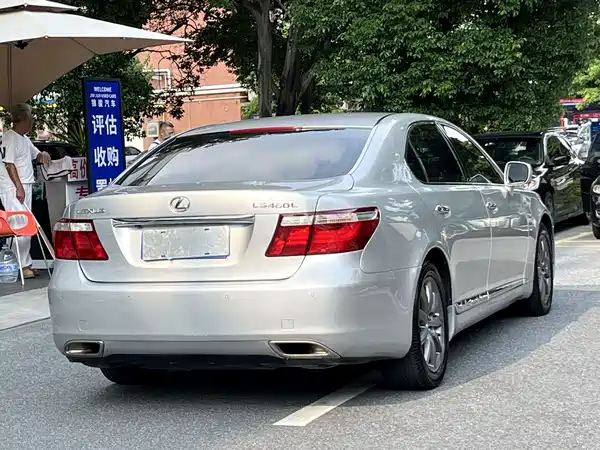Lexus LS 2007