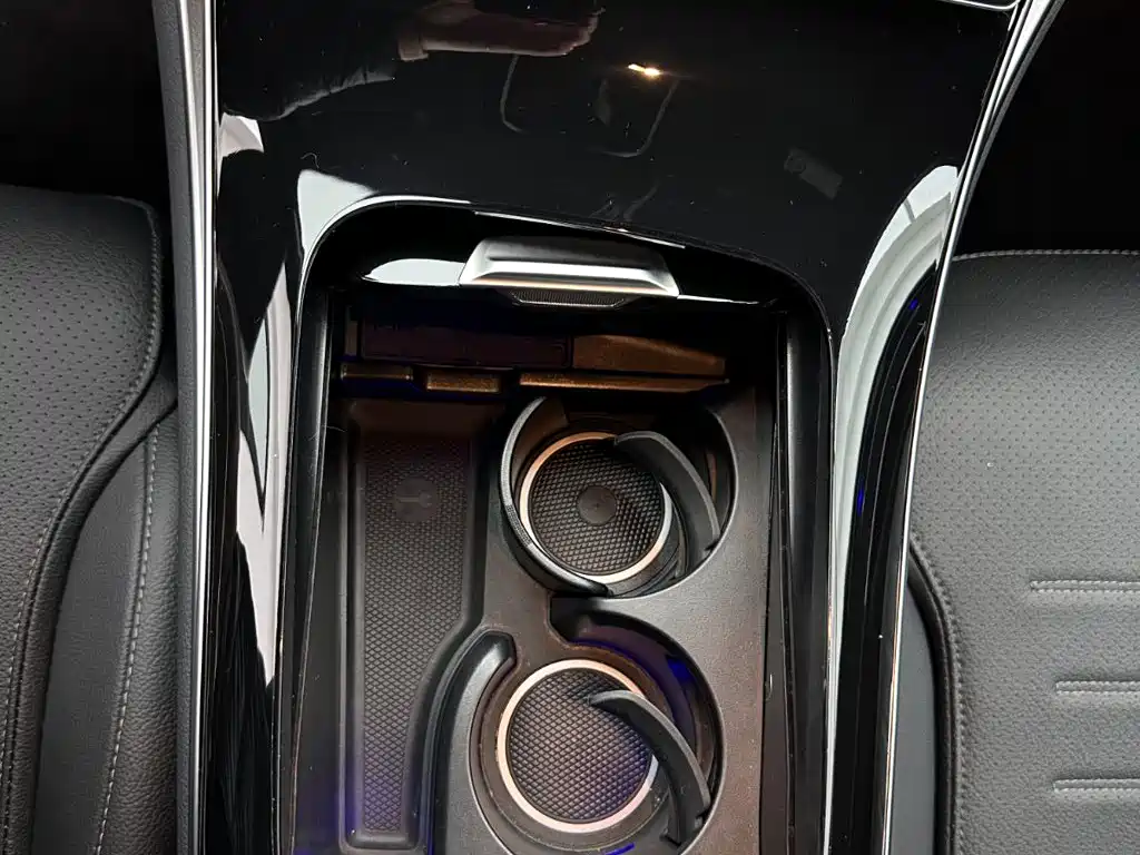 Mercedes-Benz GLC 2023 — фото 12