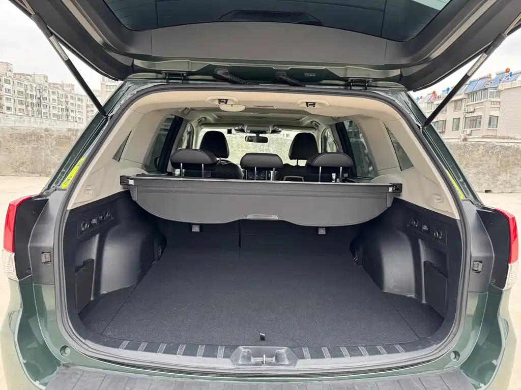 Subaru Forester 2022 — фото 24