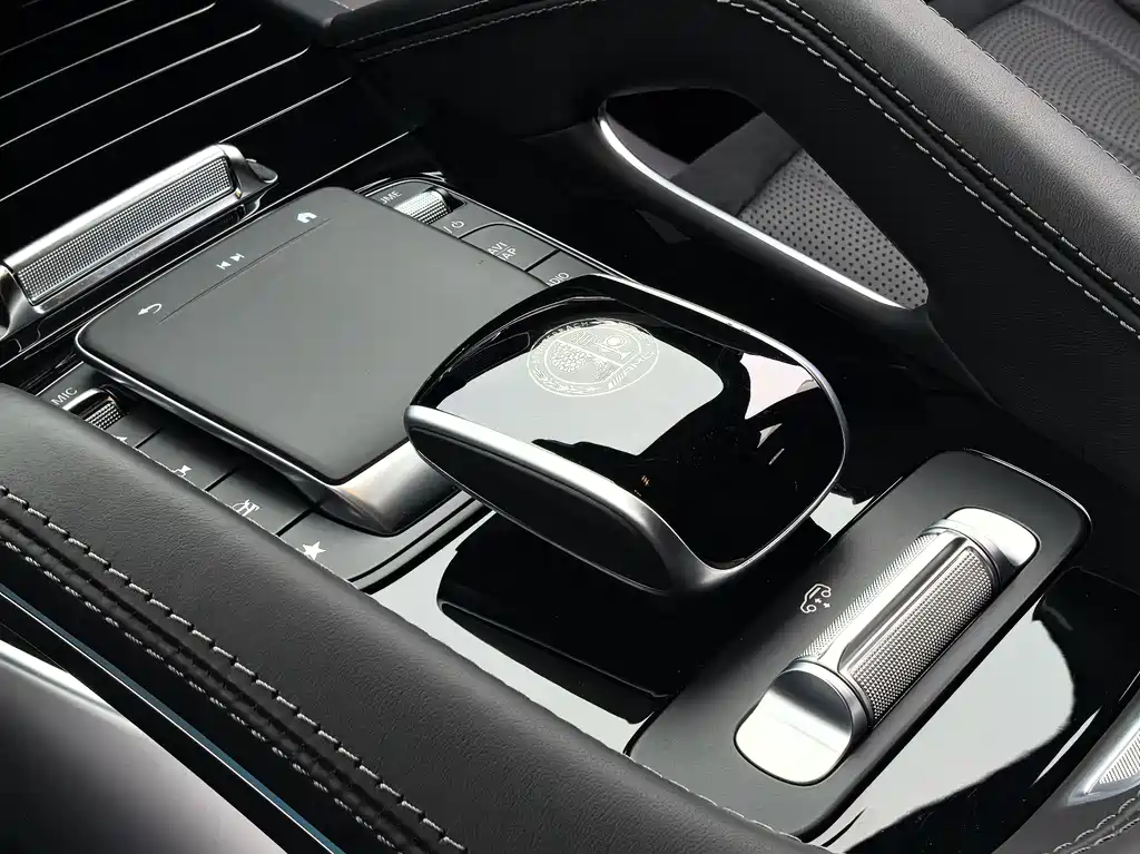 Mercedes-Benz GLS AMG 2025 — фото 13