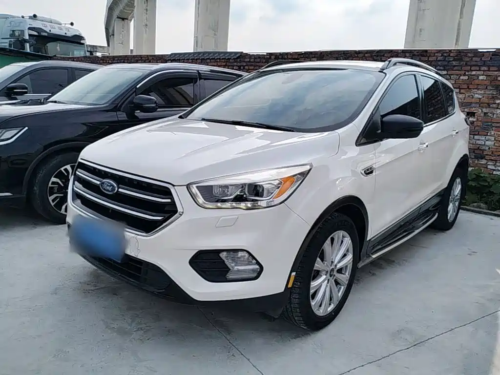 Ford Kuga 2017 — фото 1
