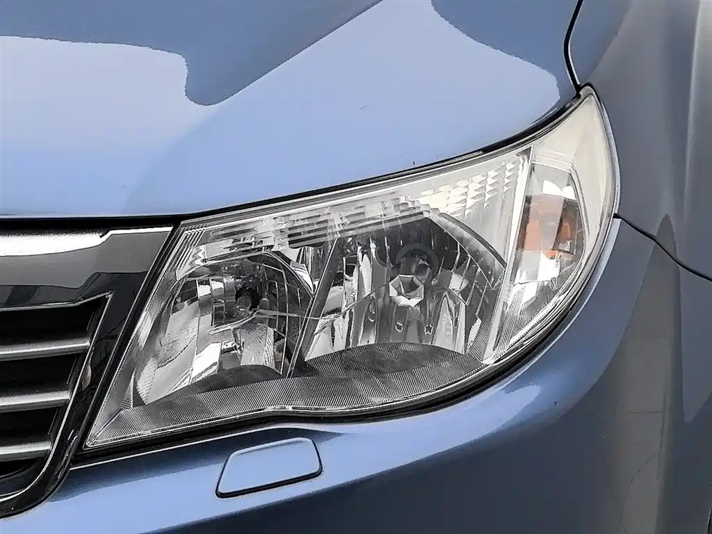 Subaru Forester 2010 — фото 7