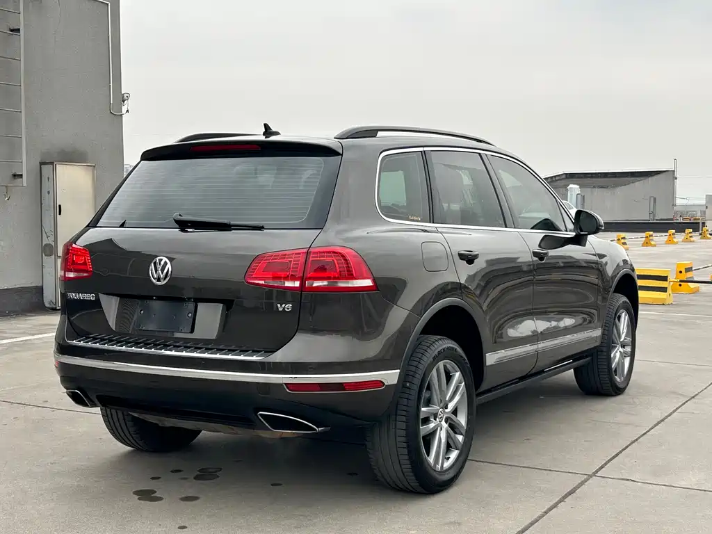 Volkswagen Touareg 2018 — фото 4