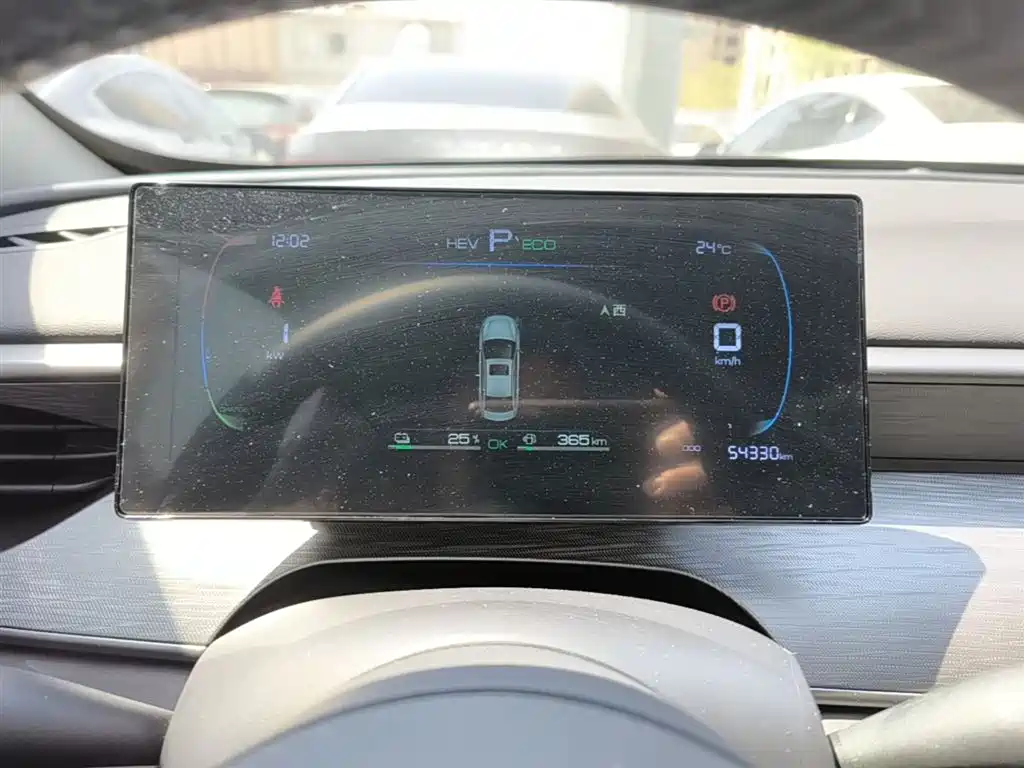 BYD Seal 05 DM-i 2025 — фото 12