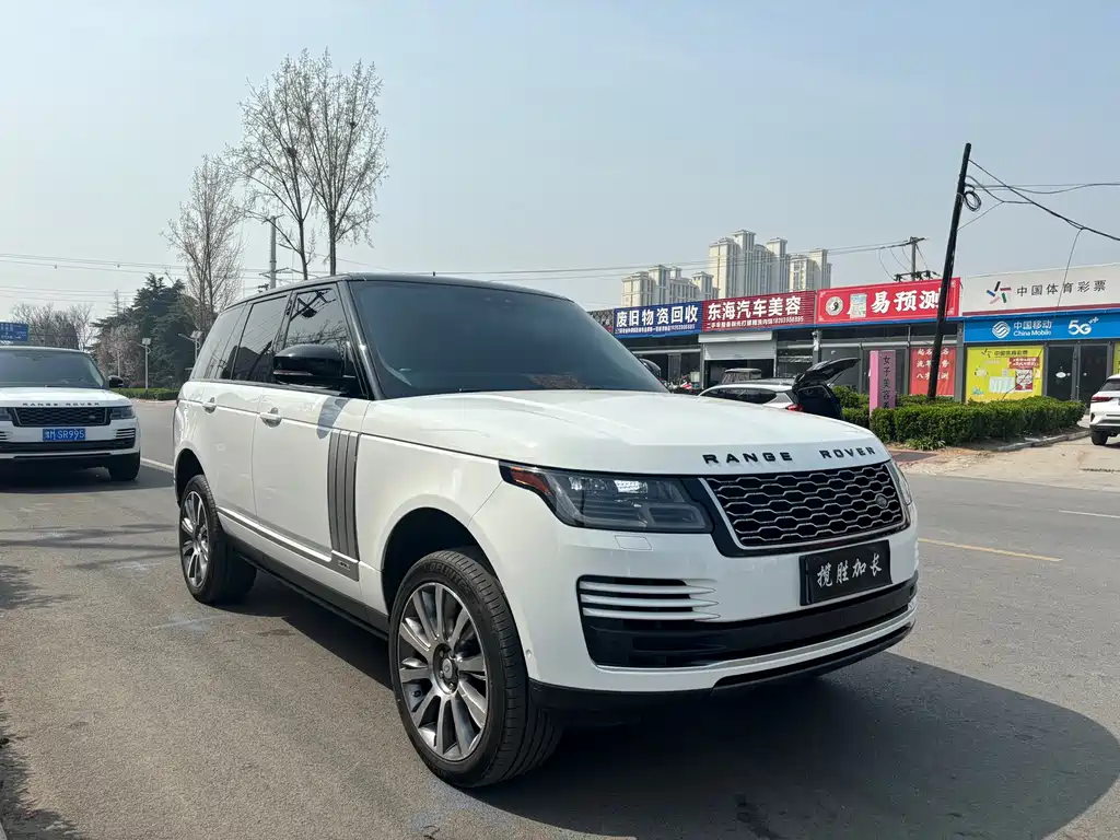 Land Rover Range Rover 2019 — фото 2