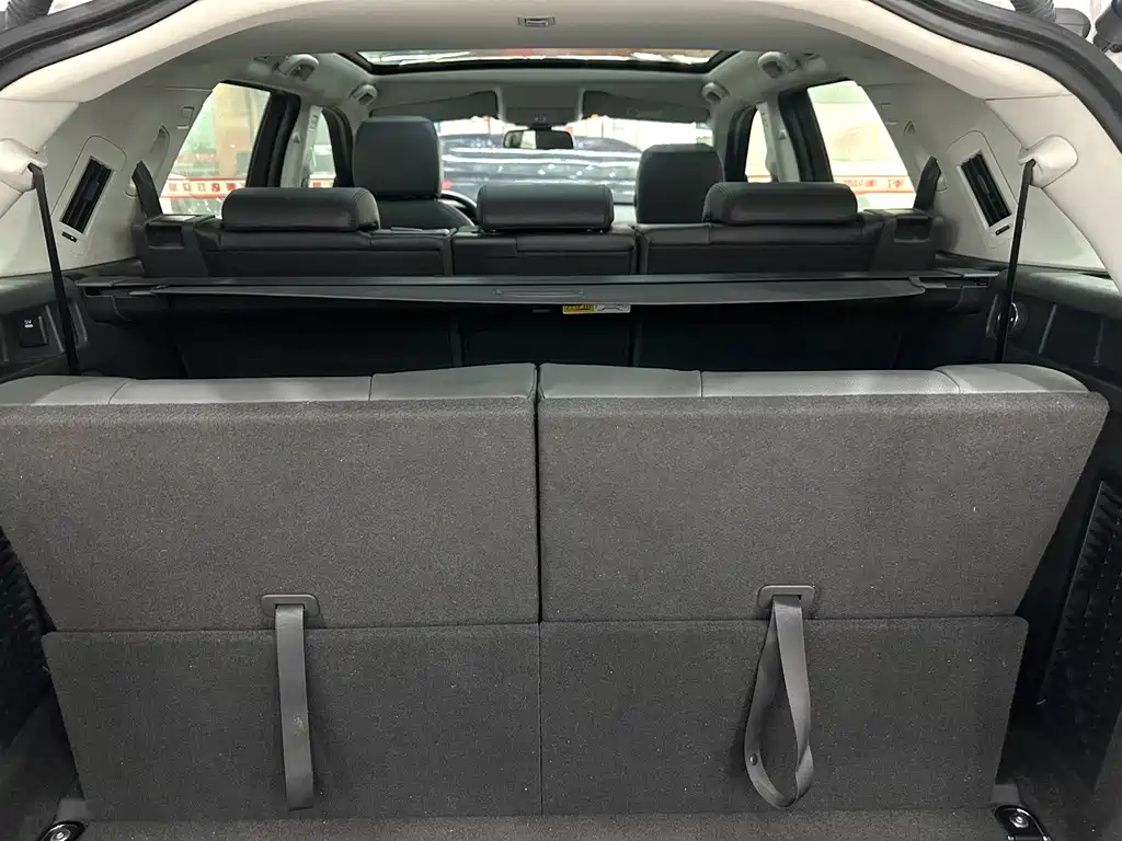 Land Rover Discovery Sport 2018 — фото 26